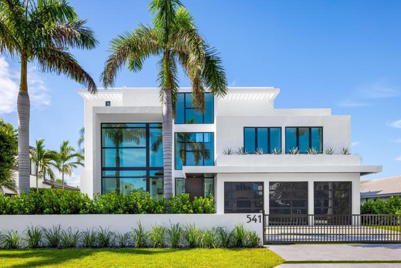  Single Family Homes Photo 3:  Boca Raton,  FL 33432