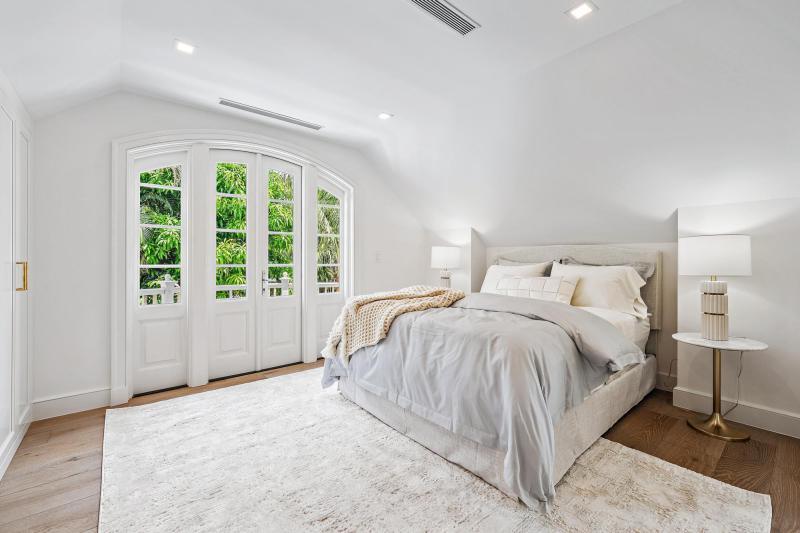  Single Family Homes Photo 30:  Palm Beach,  FL 33480