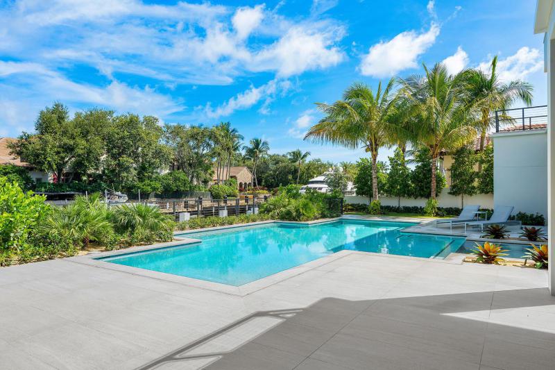  Single Family Homes Photo 26:  Boca Raton,  FL 33432
