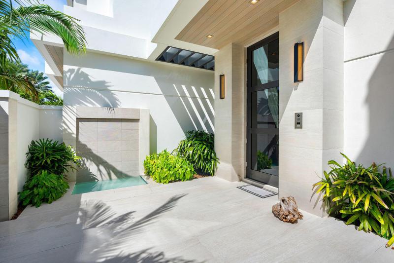  Single Family Homes Photo 9:  Boca Raton,  FL 33432