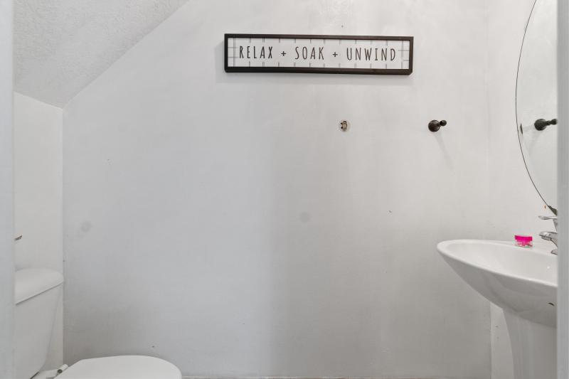  Condo & Townhome Photos