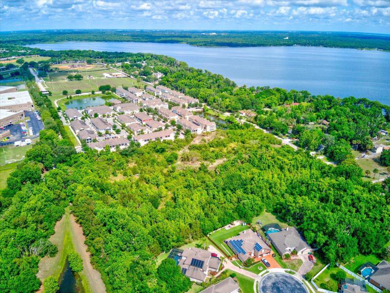  Commercial & Industrial Land Images 