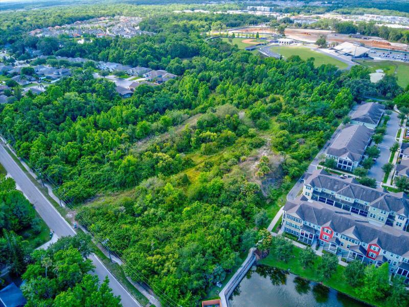  Commercial & Industrial Land Images 