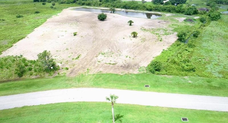  Commercial & Industrial Land Images 