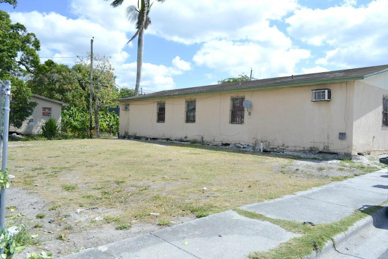 Duplex, Triplex and Fourplex Images