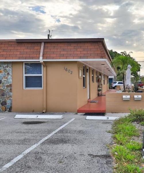 Duplex, Triplex and Fourplex Images