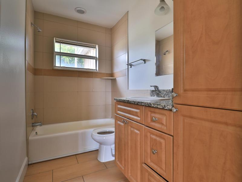 Duplex, Triplex and Fourplex Images