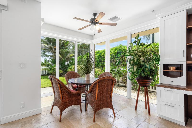  Single Family Homes Photo 12:  Pompano Beach,  FL 33062