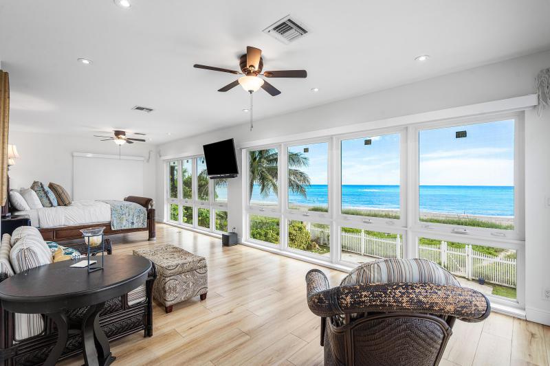  Single Family Homes Photo 23:  Pompano Beach,  FL 33062