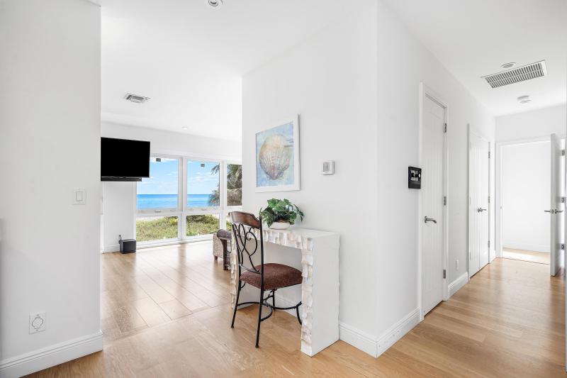  Single Family Homes Photo 27:  Pompano Beach,  FL 33062