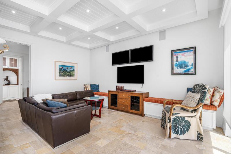  Single Family Homes Photo 6:  Pompano Beach,  FL 33062