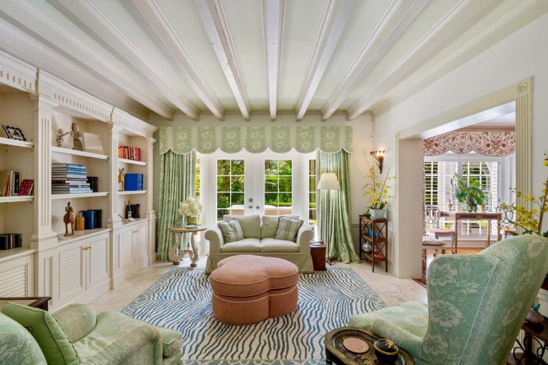  Single Family Homes Photo 23:  Palm Beach,  FL 33480