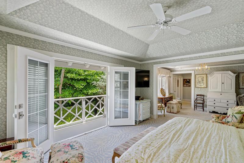  Single Family Homes Photo 32:  Palm Beach,  FL 33480