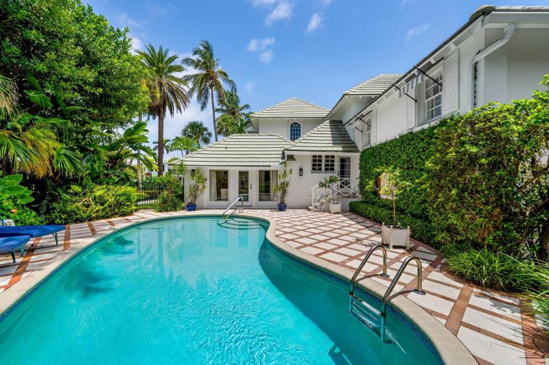  Single Family Homes Photo 4:  Palm Beach,  FL 33480