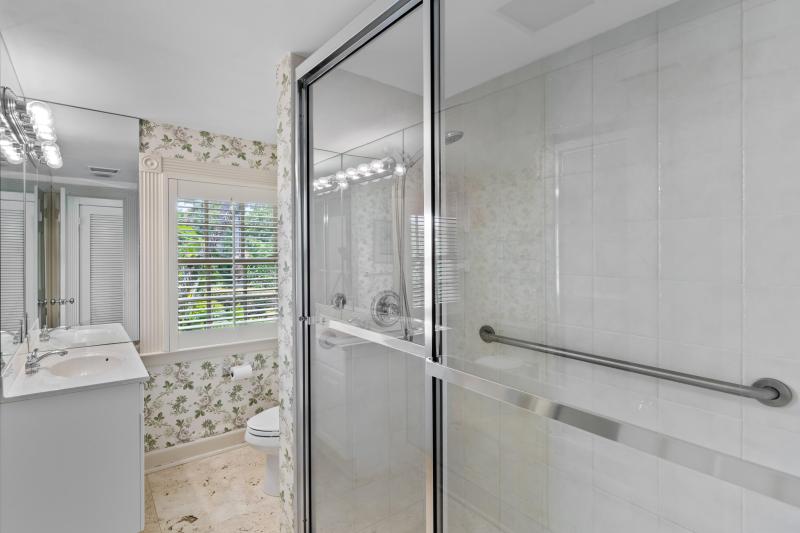  Single Family Homes Photo 43:  Palm Beach,  FL 33480