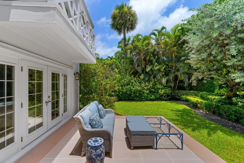  Single Family Homes Photo 56:  Palm Beach,  FL 33480