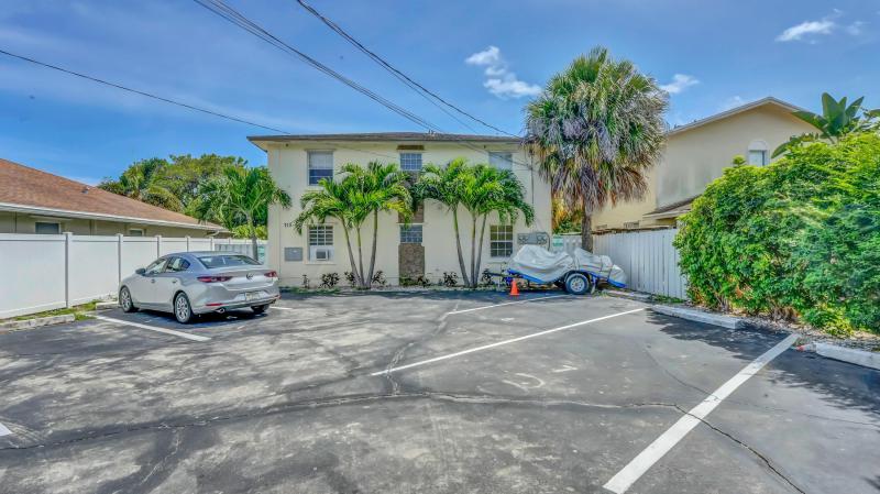 Duplex, Triplex and Fourplex Images