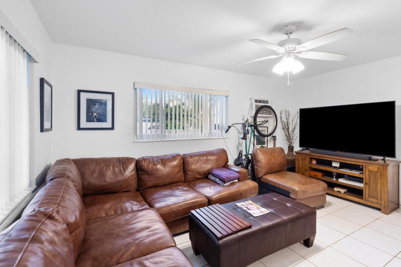 Duplex, Triplex and Fourplex Images