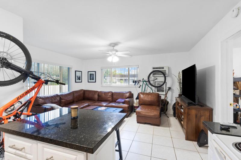 Duplex, Triplex and Fourplex Images