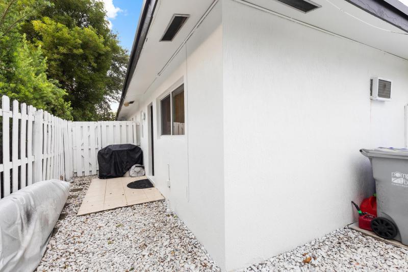 Duplex, Triplex and Fourplex Images