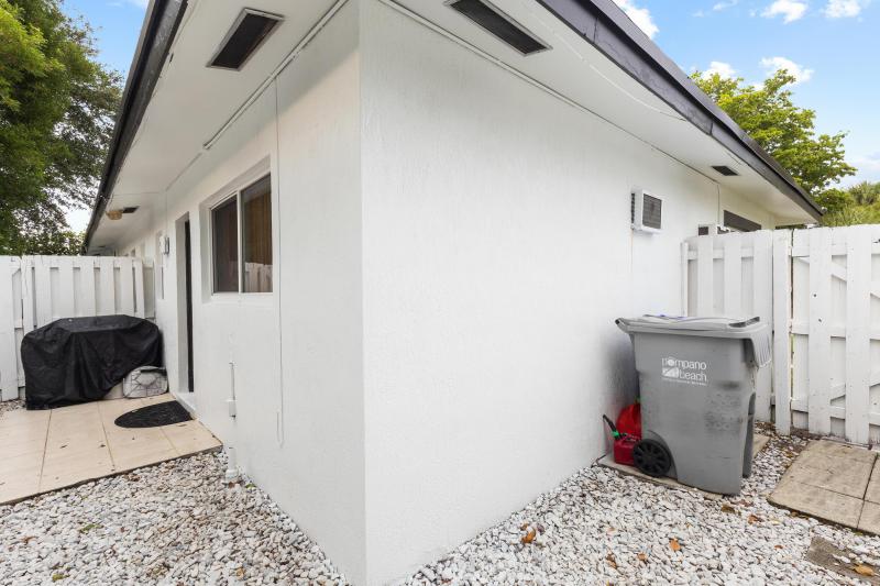 Duplex, Triplex and Fourplex Images