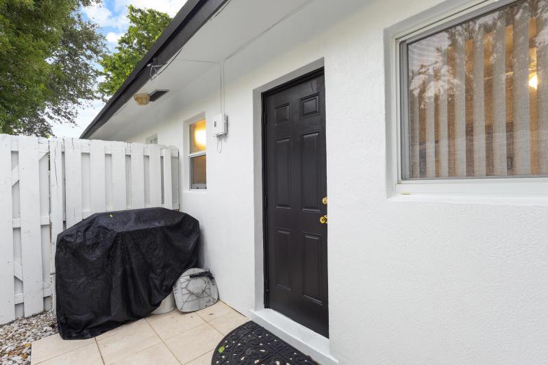 Duplex, Triplex and Fourplex Images