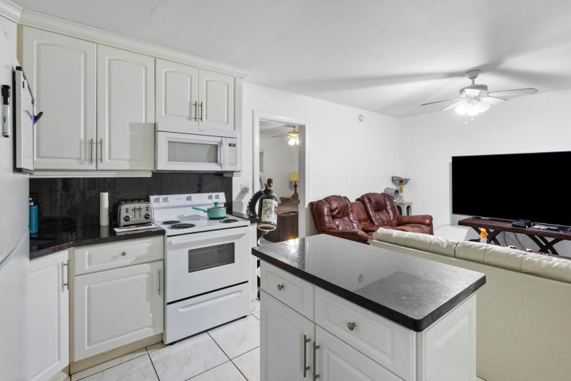 Duplex, Triplex and Fourplex Images