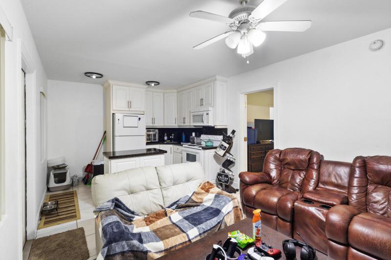 Duplex, Triplex and Fourplex Images