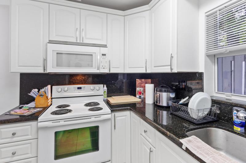 Duplex, Triplex and Fourplex Images