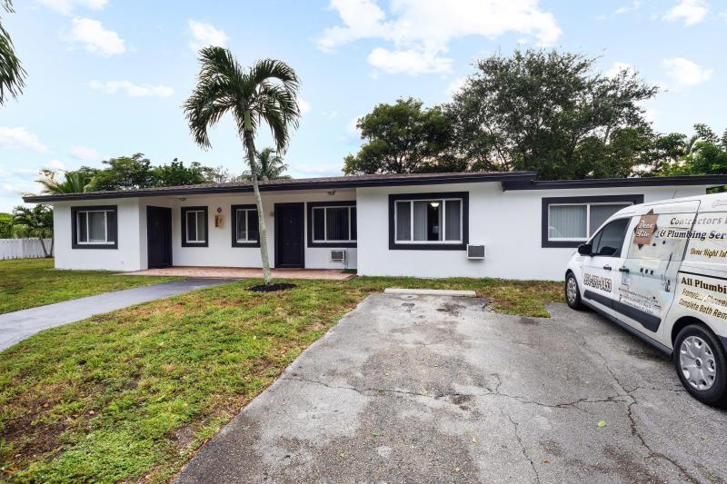 Duplex, Triplex and Fourplex Images