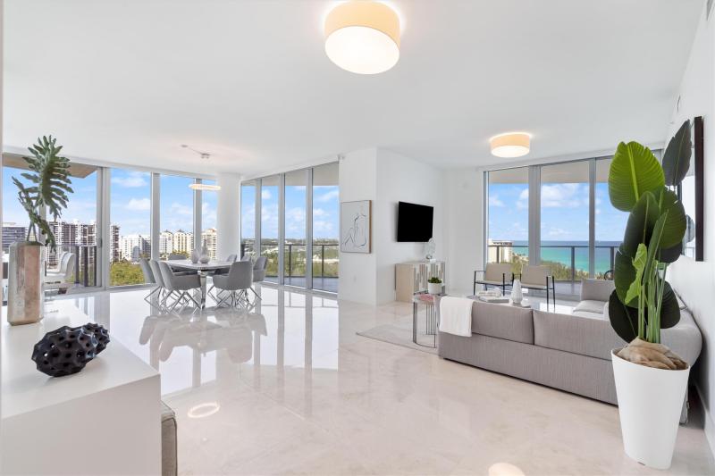  Condo & Townhome Photos