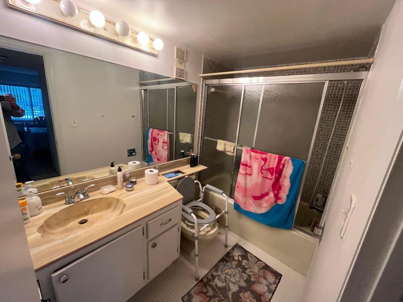  Condo & Townhome Photos