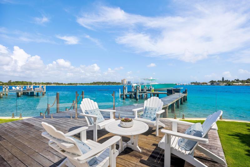  Single Family Homes Photo 18:  Palm Beach,  FL 33480