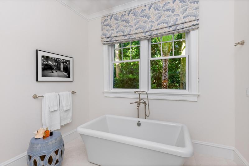  Single Family Homes Photo 65:  Palm Beach,  FL 33480