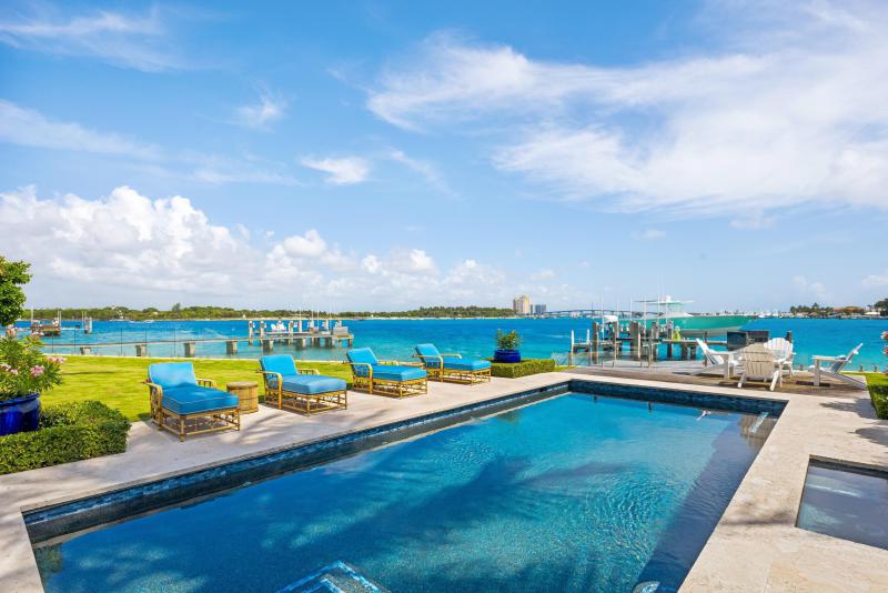  Single Family Homes Photo 8:  Palm Beach,  FL 33480