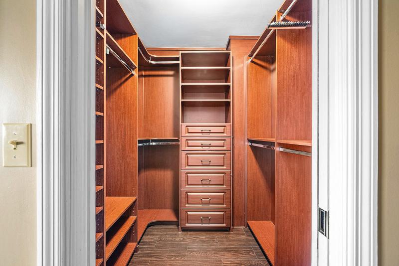  Condo & Townhome Photos