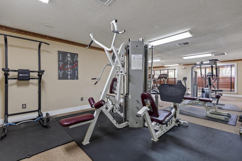  Condo & Townhome Photos