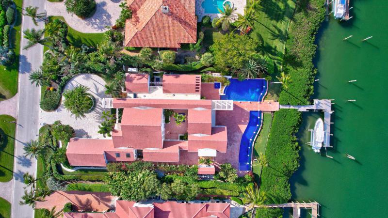  Single Family Homes Photo 3:  Stuart,  FL 34996