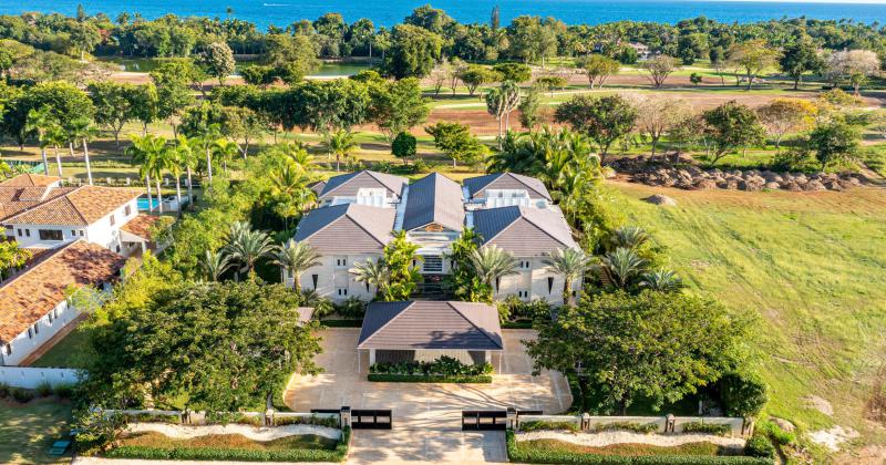  Single Family Homes Photo 4:  Casa de Campo,  DR 22000