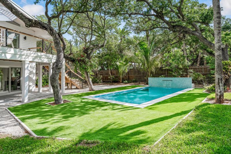  Single Family Homes Photo 31:  Vero Beach,  FL 32963