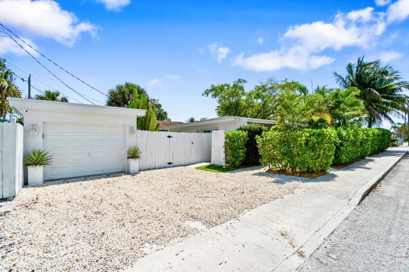 Duplex, Triplex and Fourplex Images