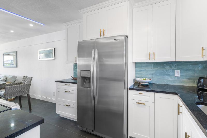  Condo & Townhome Photos