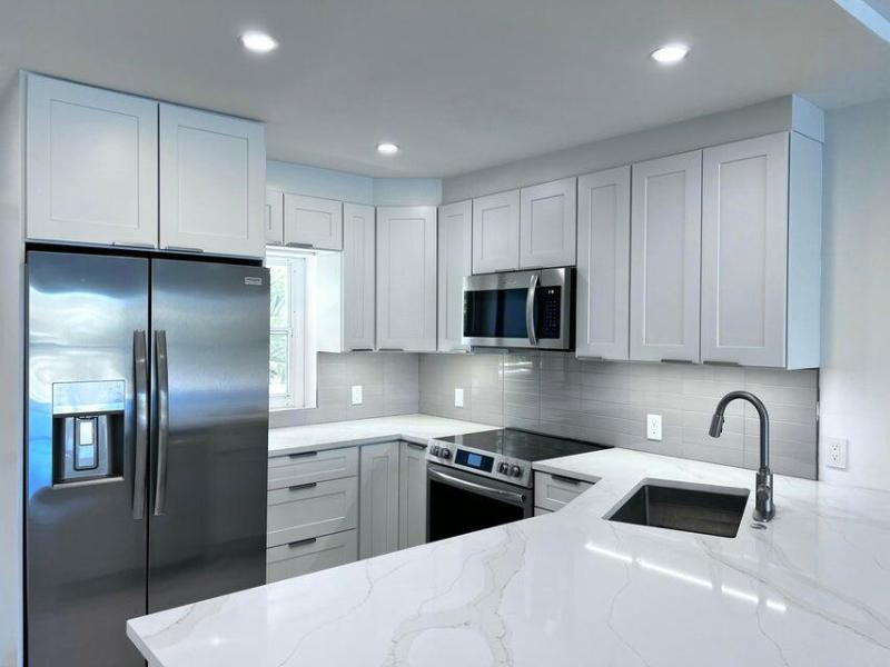  Condo & Townhome Photos