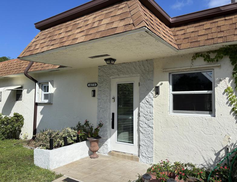  Condo & Townhome Photos