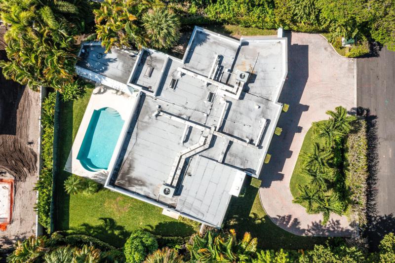  Single Family Homes Photo 19:  Palm Beach,  FL 33480
