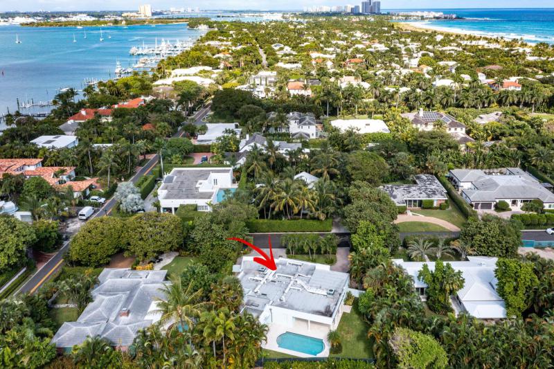  Single Family Homes Photo 24:  Palm Beach,  FL 33480