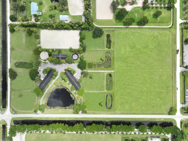  Single Family Homes Photo 2:  Wellington,  FL 33449