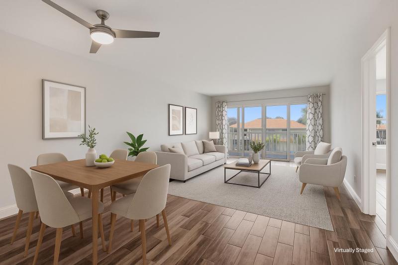  Condo & Townhome Photos