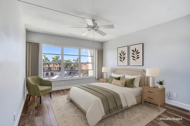  Condo & Townhome Photos