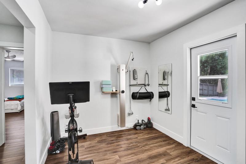  Single Family Homes Photo 24:  Deerfield Beach,  FL 33441